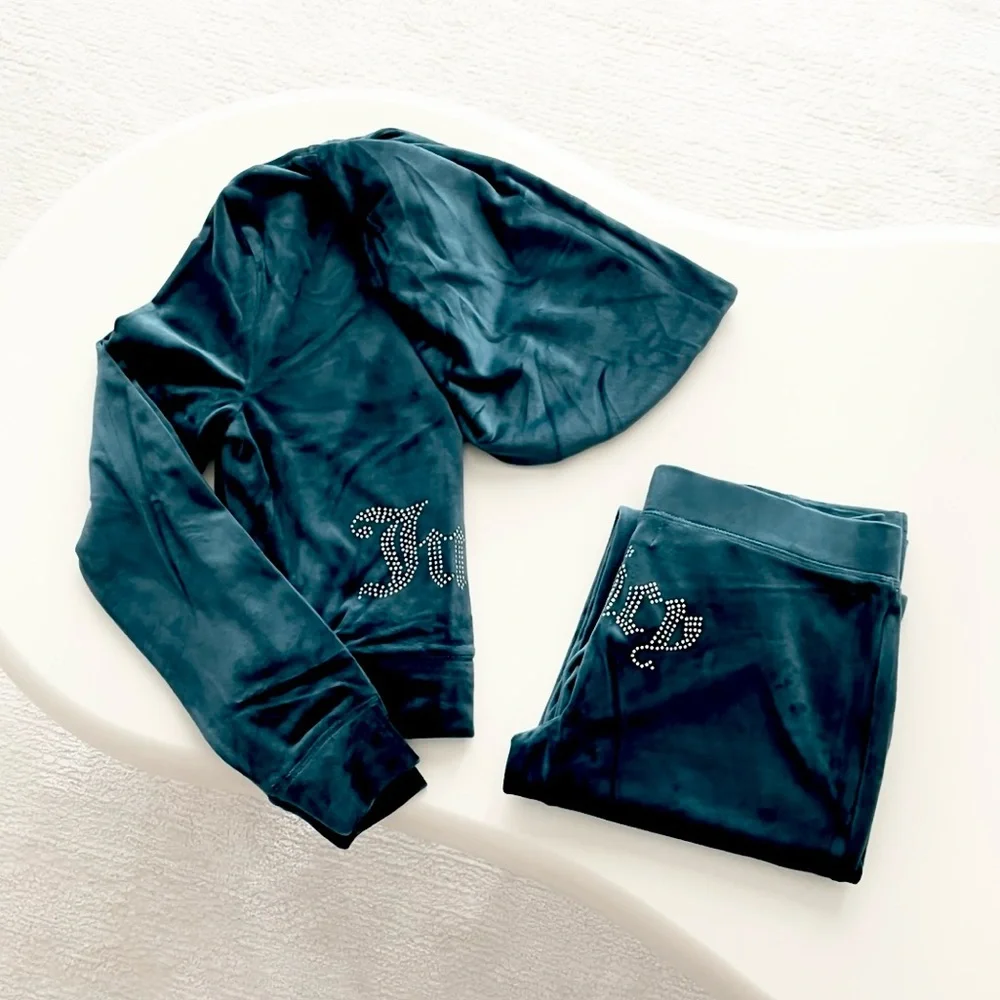 Juicy Couture Teal Velour Pants & Jumpsuit Set - Picture 6 of 6